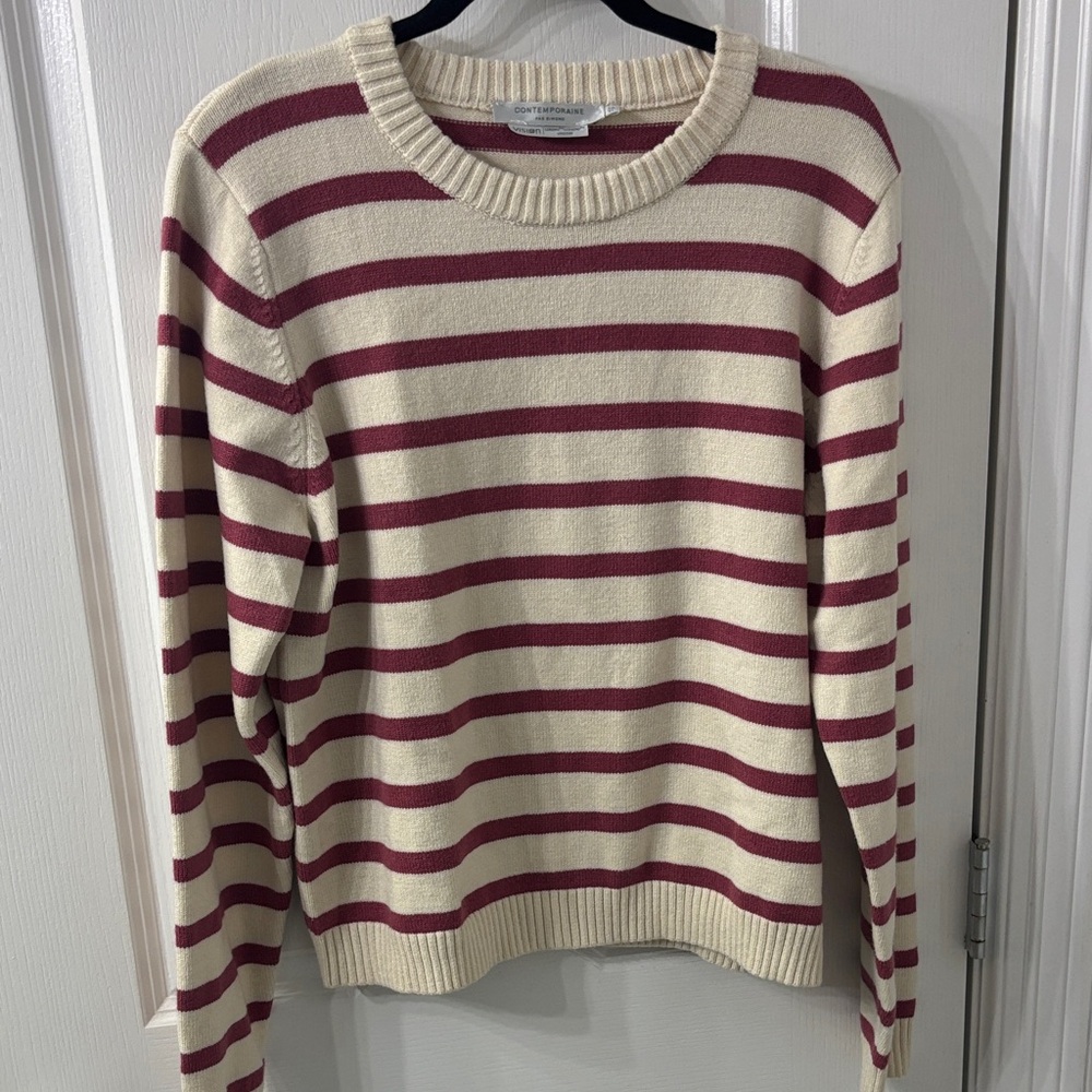 Simon’s contemporaine new without tag XL sweater